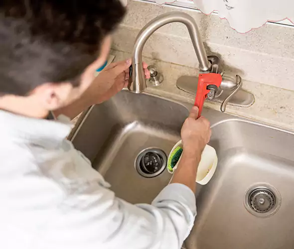 Professional Sink Repair Specialist in Lake Forest, CA: Schedule Reliable Sink Fixing Services with Us