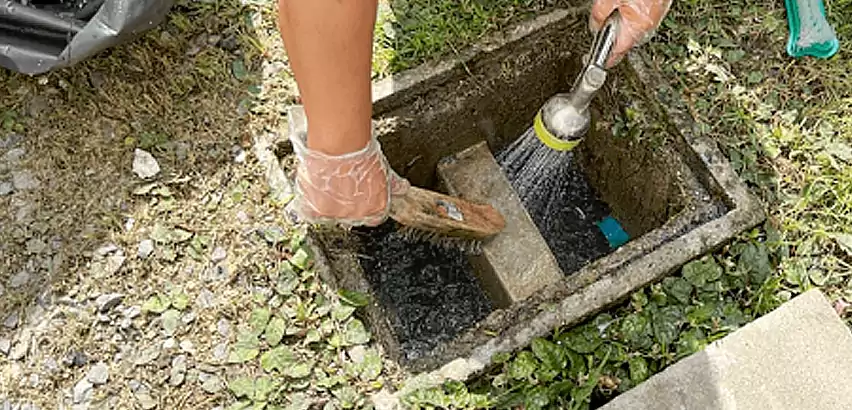 Professional Grease Trap Cleaning Services in Lake Forest, CA