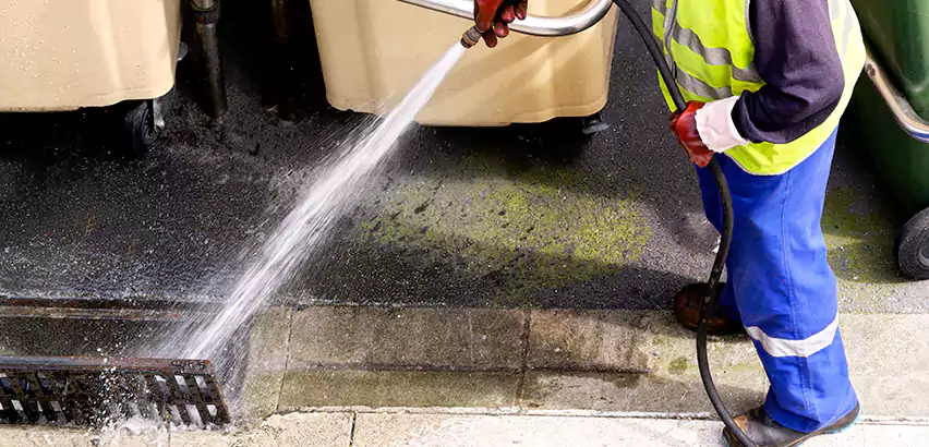 Jet Drain Cleaning in Lake Forest