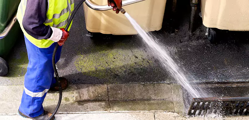 Storm Drain Jetting in Lake Forest